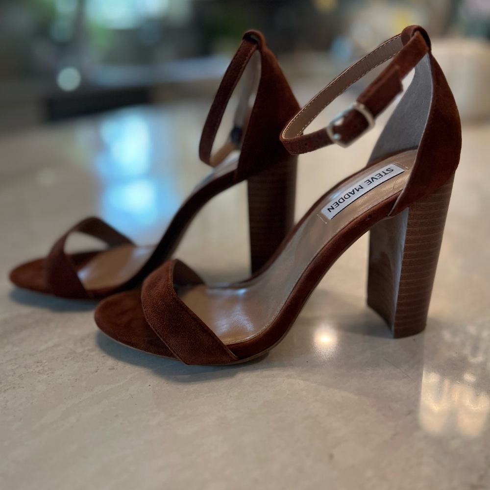 Steve Madden tan (cognac) suede heels sz 8